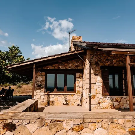 Spacious Rustic With Sea View Marónia