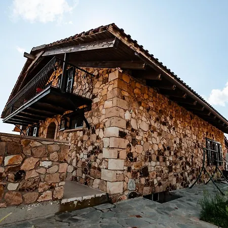 Spacious Rustic With Sea View בית נופש *